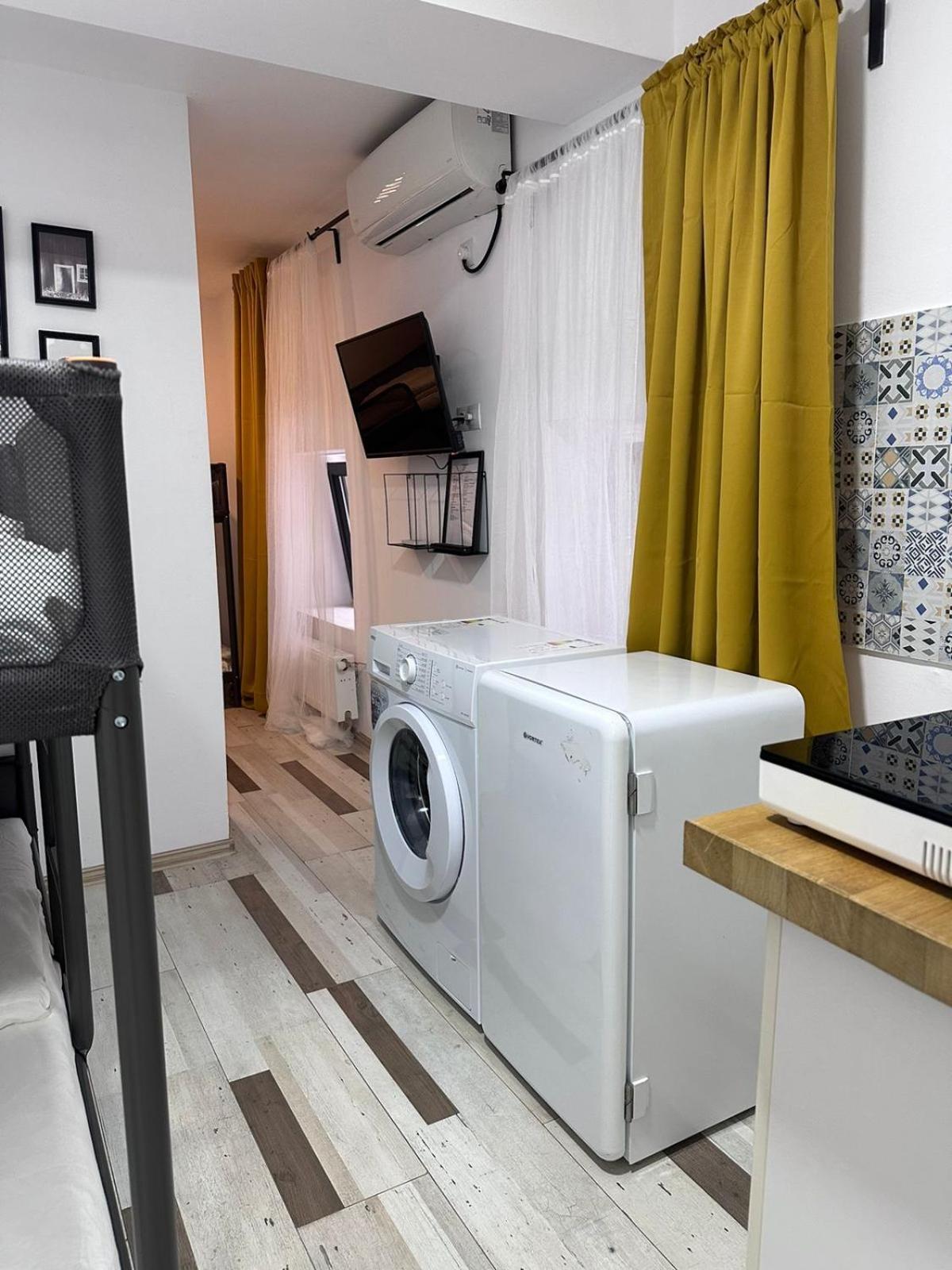 Heights Accommodation City Center Bucureşti Ngoại thất bức ảnh
