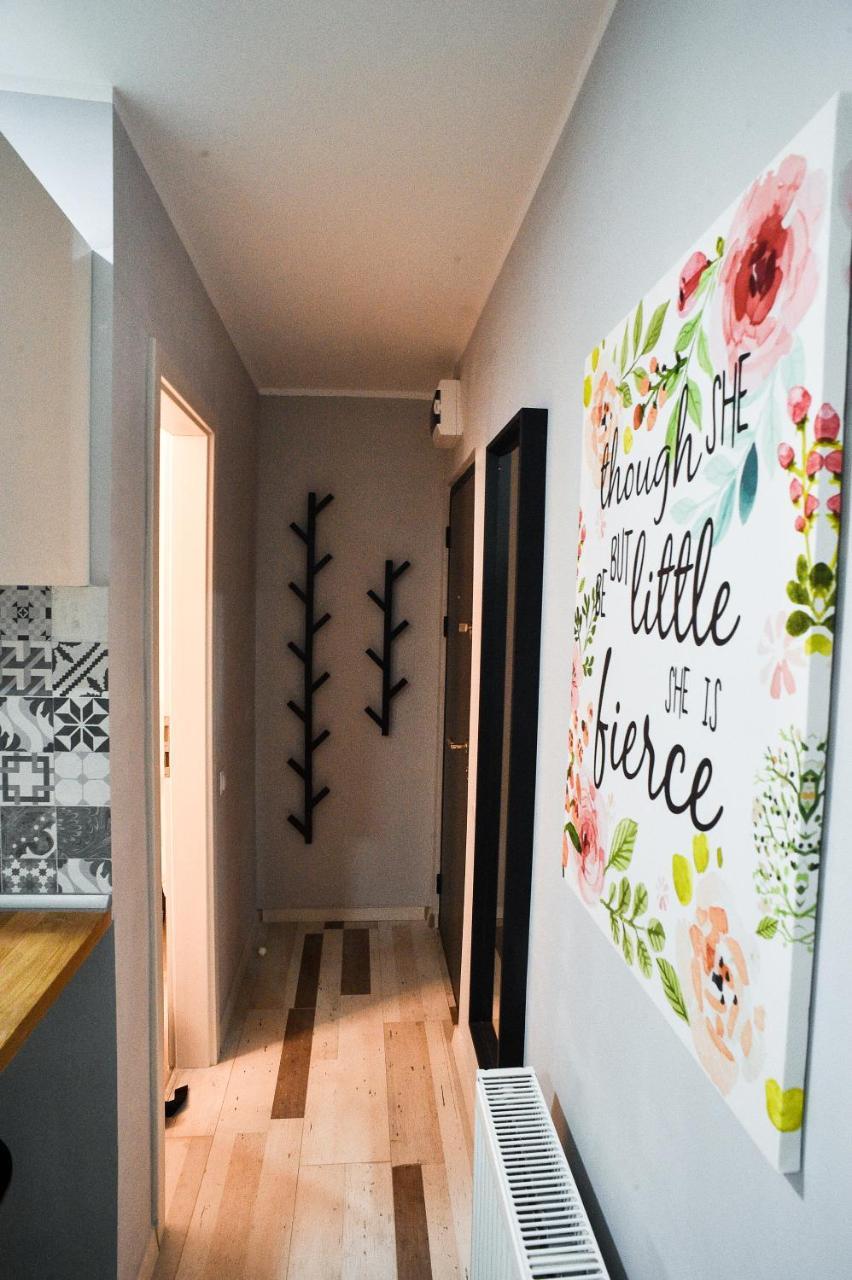 Heights Accommodation City Center Bucureşti Ngoại thất bức ảnh