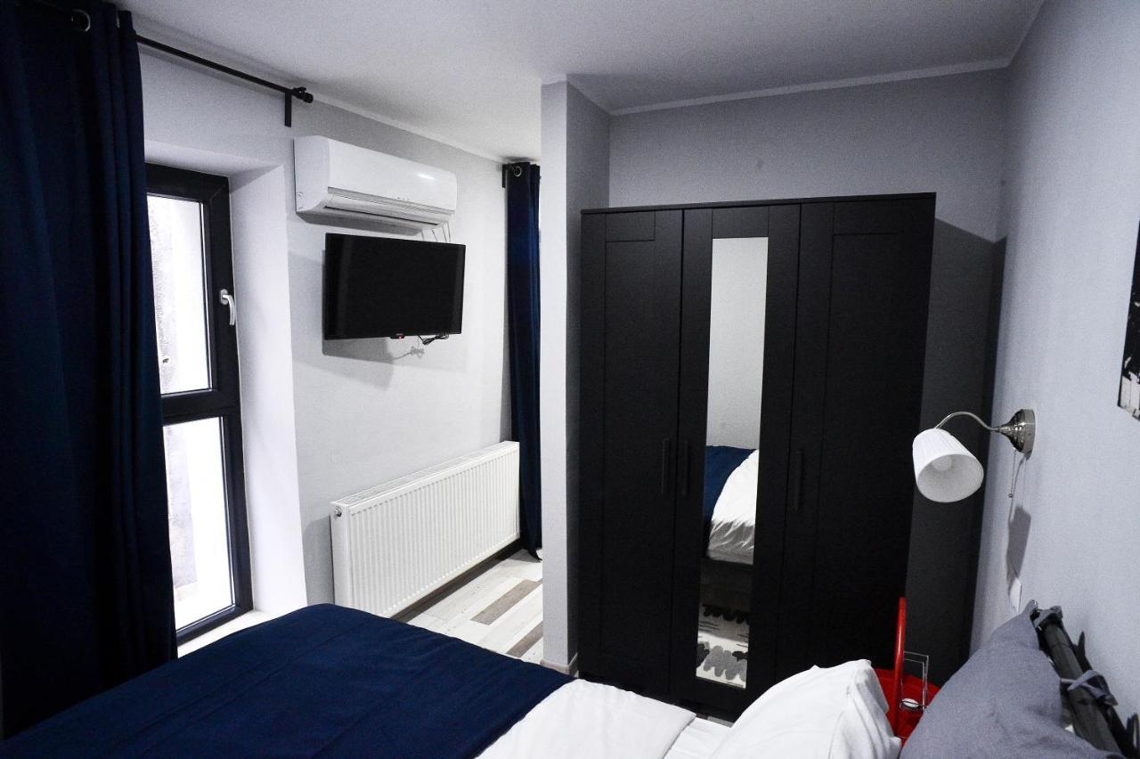 Heights Accommodation City Center Bucureşti Ngoại thất bức ảnh