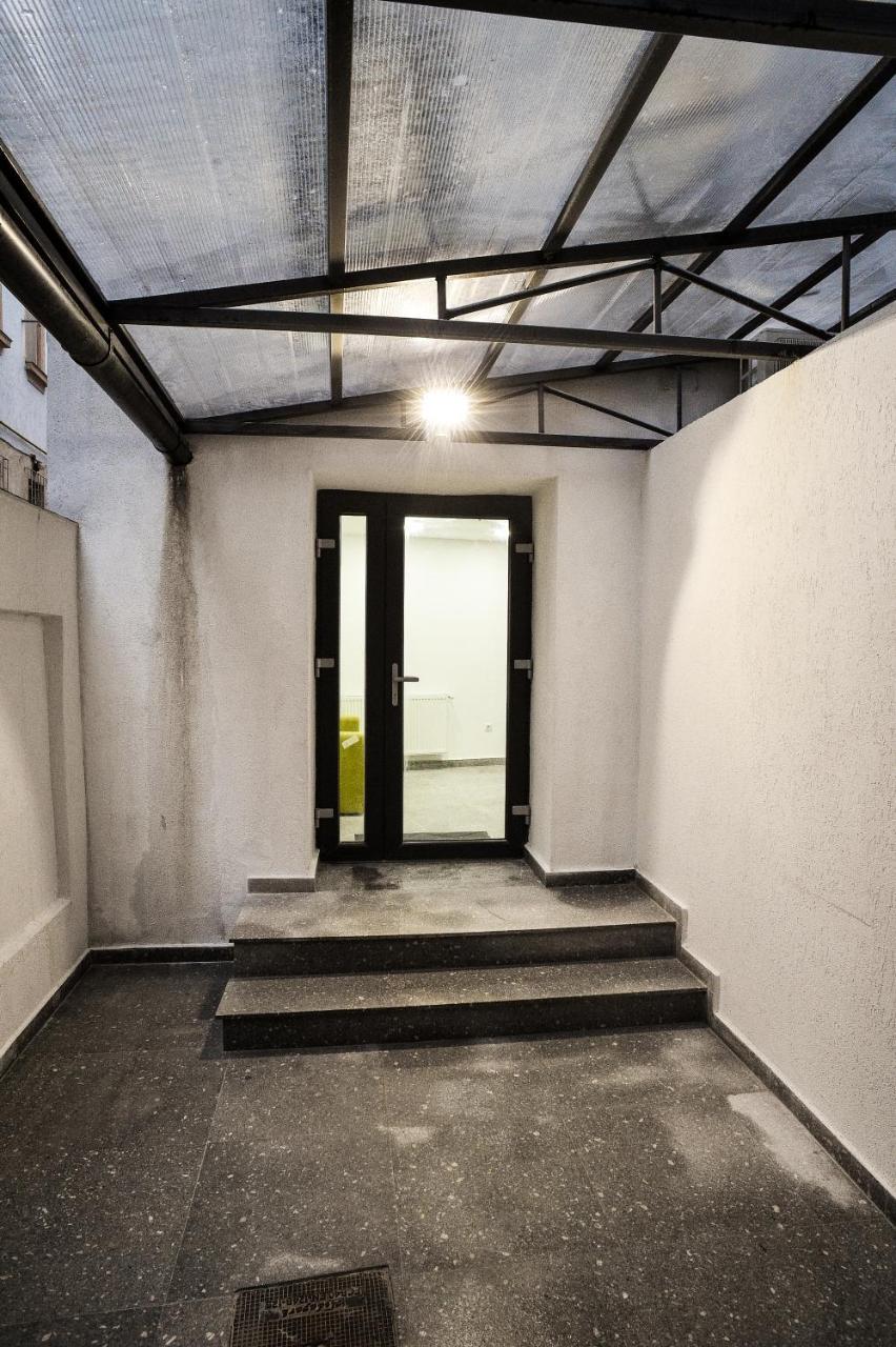 Heights Accommodation City Center Bucureşti Ngoại thất bức ảnh